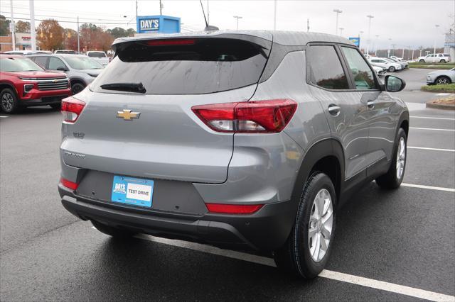 new 2025 Chevrolet TrailBlazer car, priced at $25,680