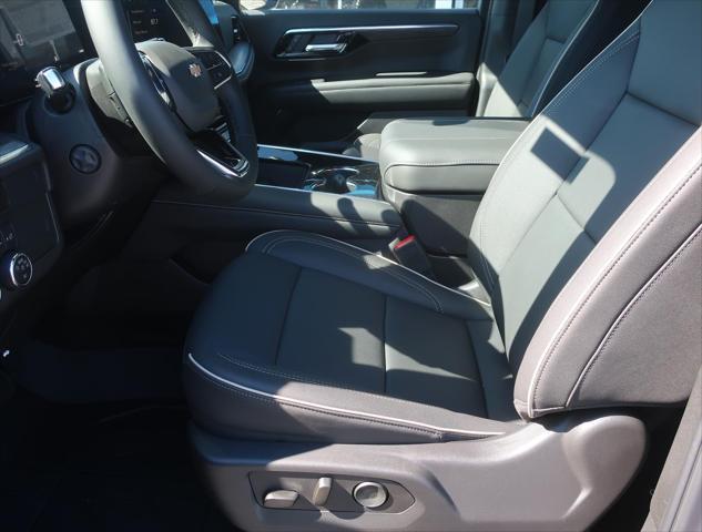 new 2025 Chevrolet Suburban car, priced at $80,615