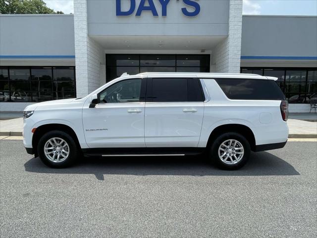 used 2023 Chevrolet Suburban car, priced at $43,900