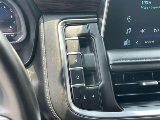 used 2023 Chevrolet Suburban car, priced at $43,900