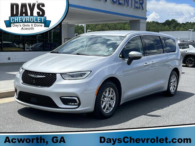 used 2023 Chrysler Pacifica car, priced at $23,995