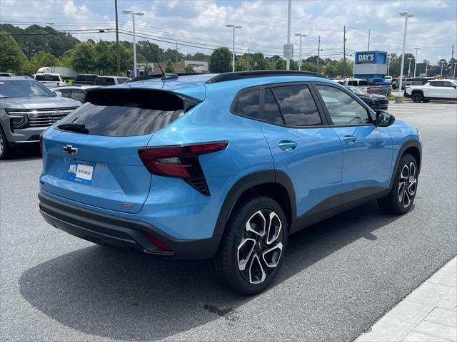 new 2025 Chevrolet Trax car, priced at $27,050