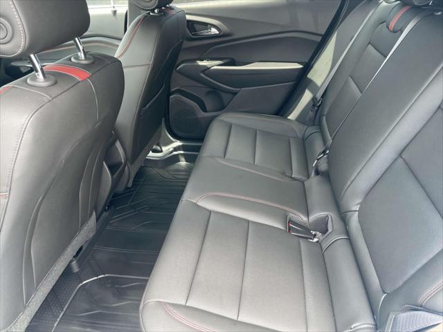new 2025 Chevrolet Trax car, priced at $27,050