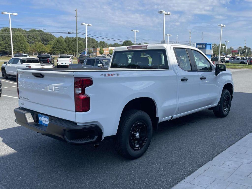 new 2025 Chevrolet Silverado 1500 car, priced at $47,585