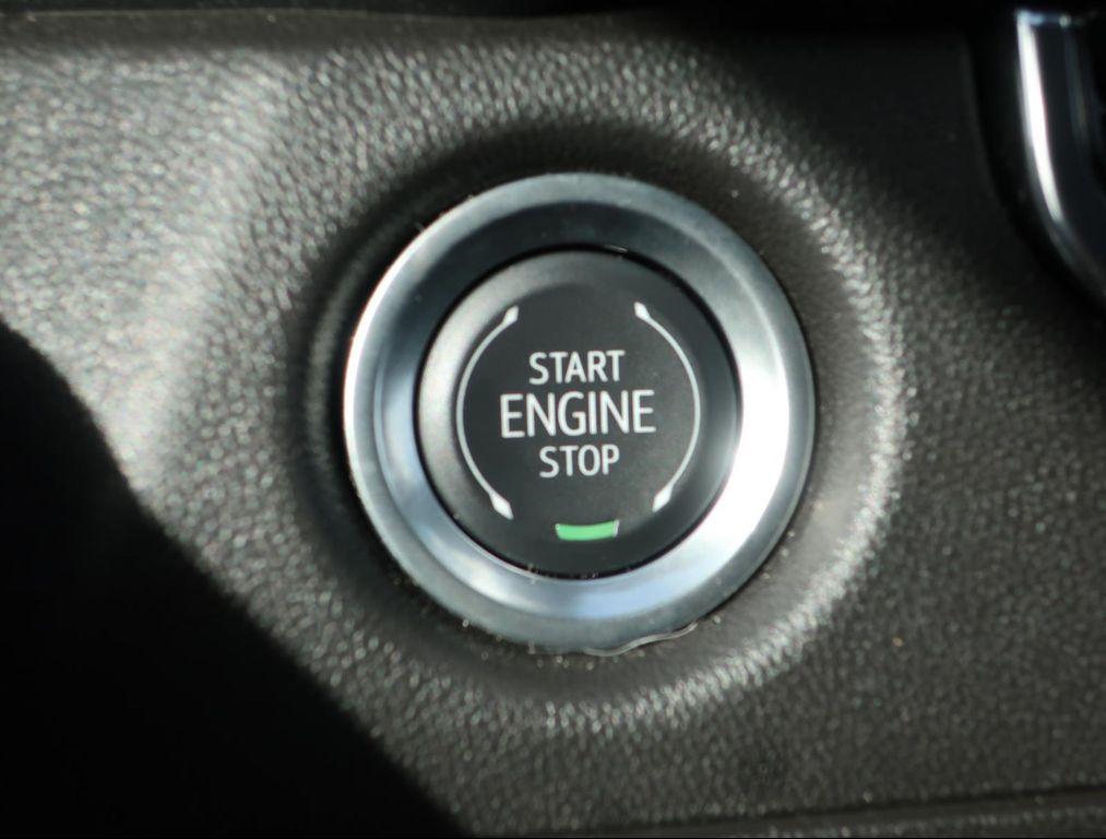 new 2024 Chevrolet Colorado car, priced at $29,560