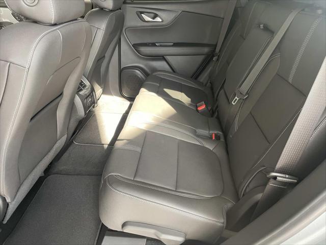 new 2025 Chevrolet Blazer car, priced at $45,435