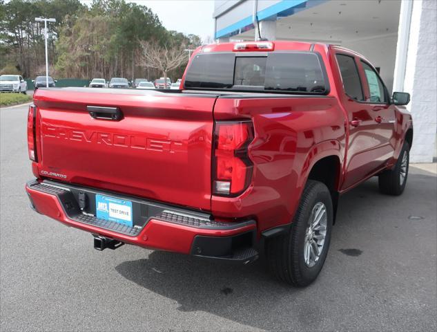 new 2025 Chevrolet Colorado car, priced at $43,030