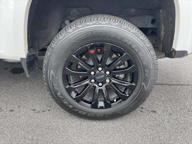 used 2022 GMC Canyon car, priced at $26,500