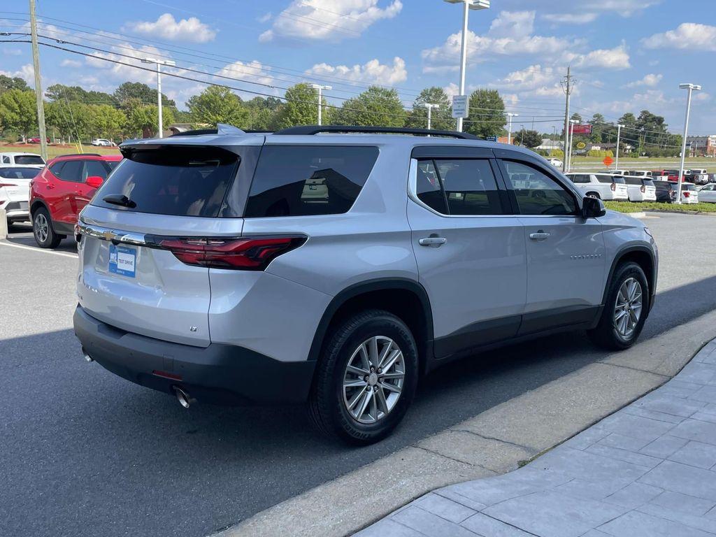 used 2022 Chevrolet Traverse car, priced at $25,995