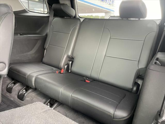 used 2019 Chevrolet Traverse car, priced at $22,995