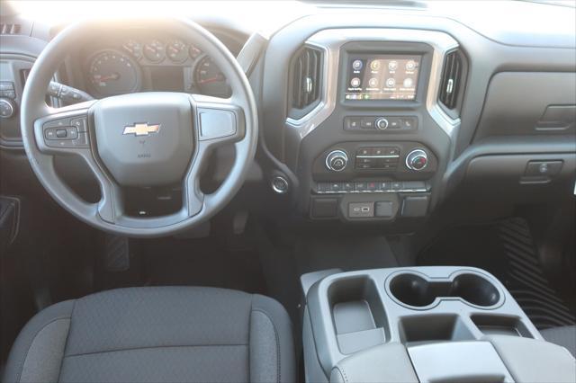 new 2025 Chevrolet Silverado 1500 car, priced at $46,940