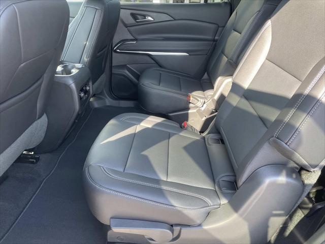 new 2025 Chevrolet Traverse car, priced at $45,980