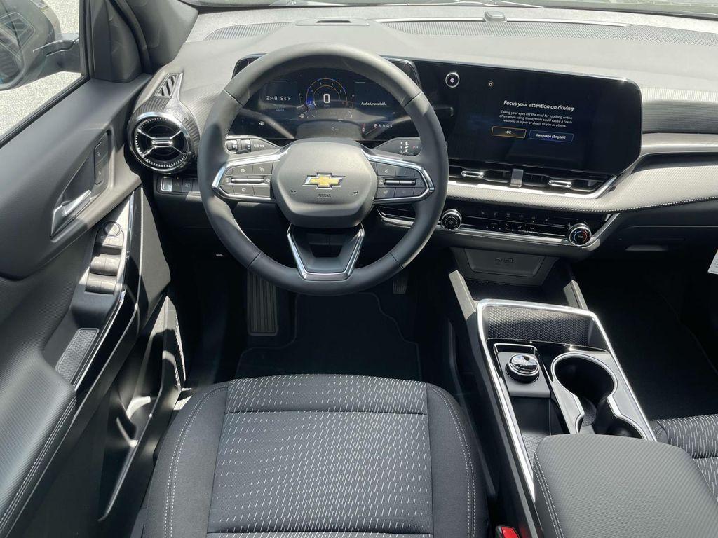 new 2026 Chevrolet Equinox car, priced at $29,995