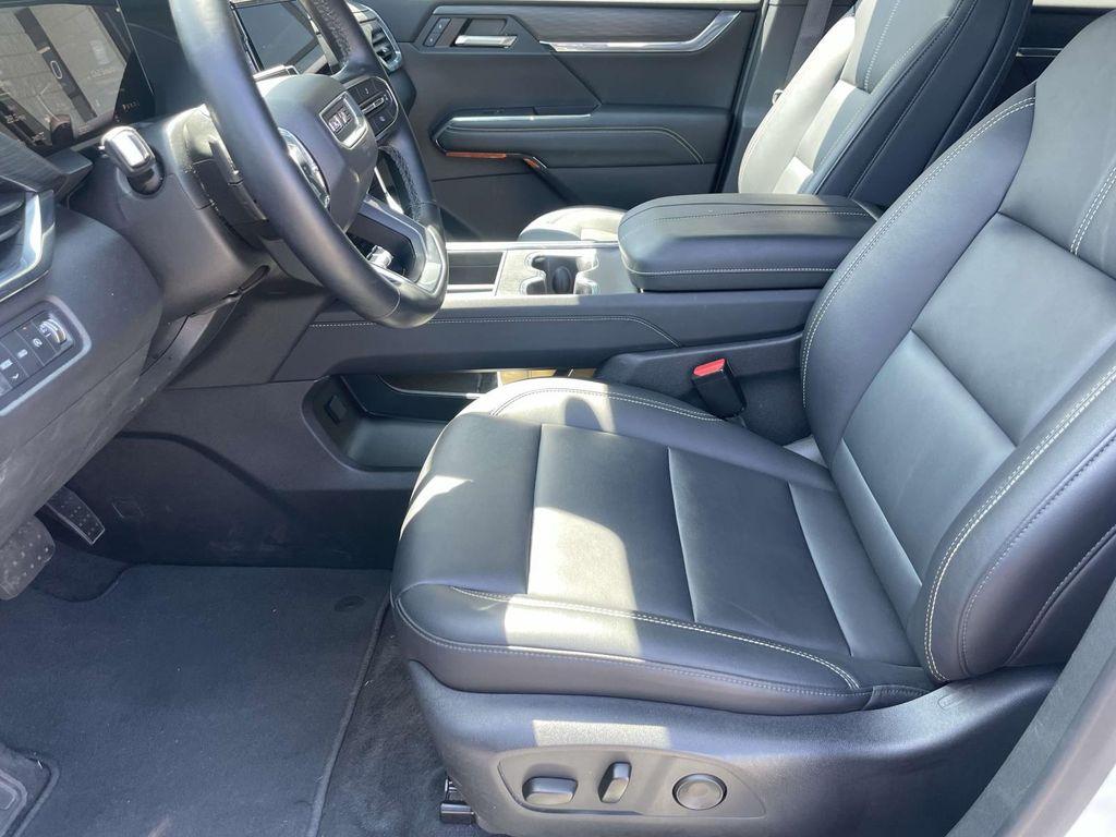 used 2024 GMC Acadia car, priced at $41,995