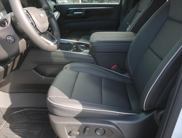new 2025 Chevrolet Suburban car, priced at $81,610