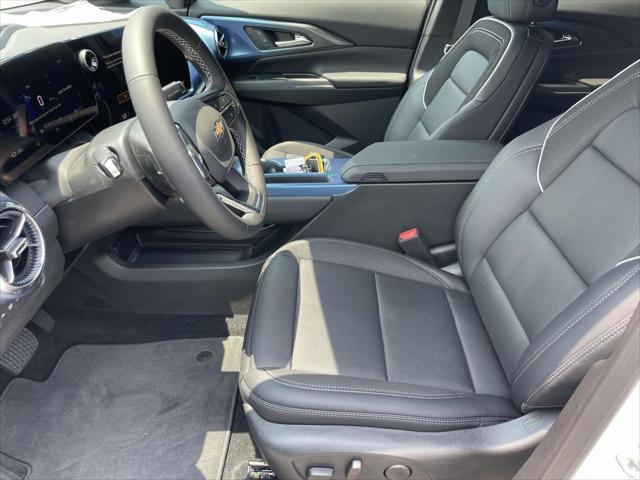 new 2025 Chevrolet Equinox EV car, priced at $47,185