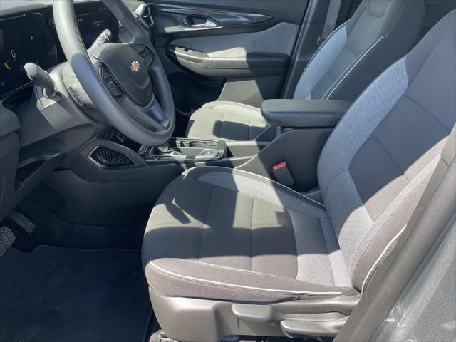 used 2025 Chevrolet TrailBlazer car, priced at $23,900