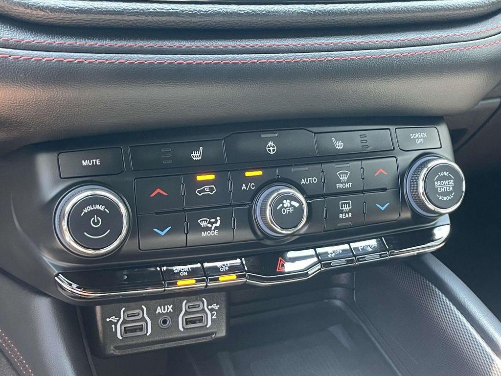 used 2024 Dodge Durango car, priced at $38,900