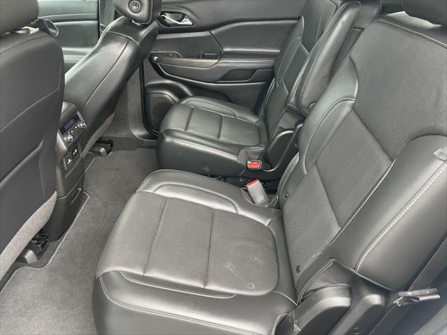 used 2023 GMC Acadia car, priced at $26,900