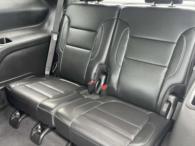 used 2023 GMC Acadia car, priced at $26,900
