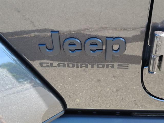 new 2024 Jeep Gladiator car, priced at $52,135