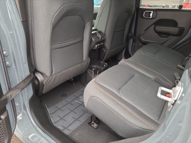 new 2025 Jeep Wrangler car, priced at $42,999