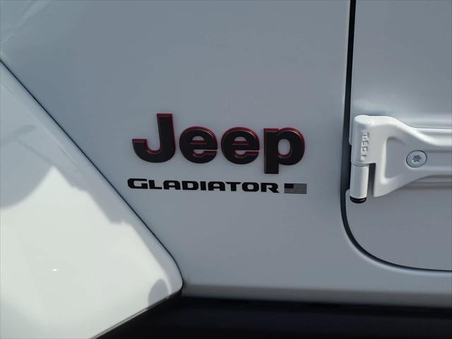 new 2024 Jeep Gladiator car, priced at $62,999