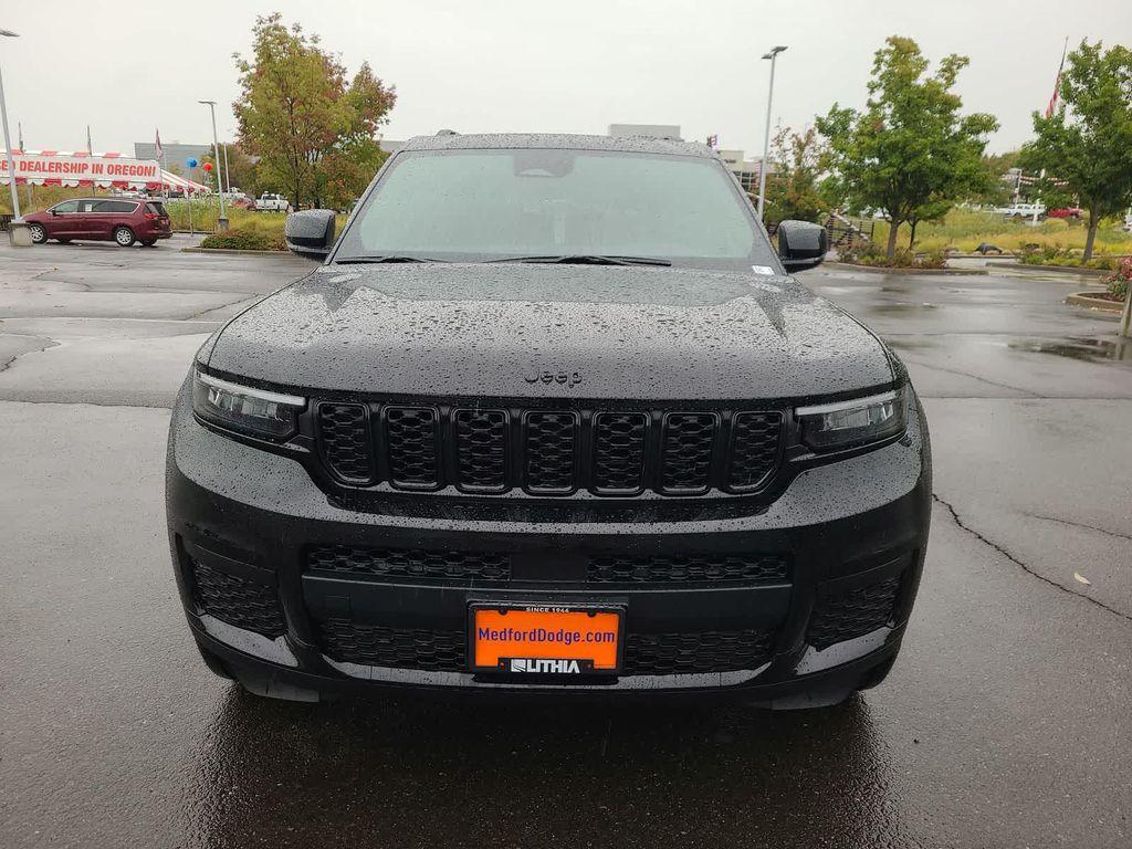 new 2025 Jeep Grand Cherokee L car, priced at $42,999