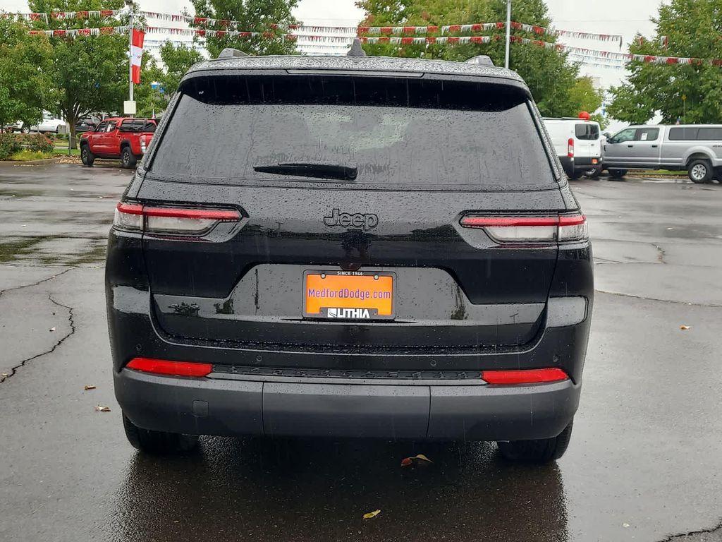 new 2025 Jeep Grand Cherokee L car, priced at $42,999