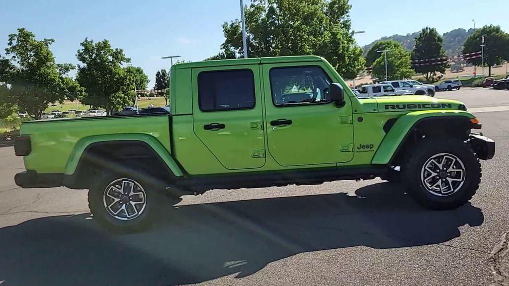 new 2025 Jeep Gladiator car, priced at $50,999