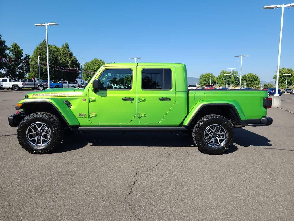 new 2025 Jeep Gladiator car, priced at $50,999