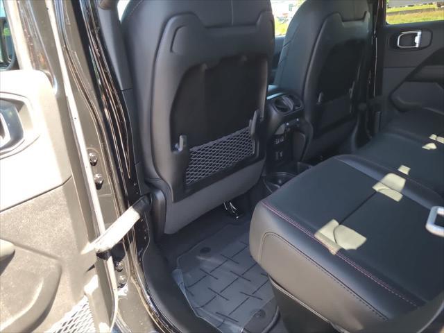 new 2025 Jeep Gladiator car, priced at $51,999