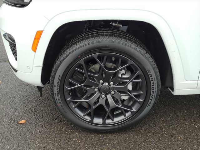 new 2025 Jeep Grand Cherokee car, priced at $67,499