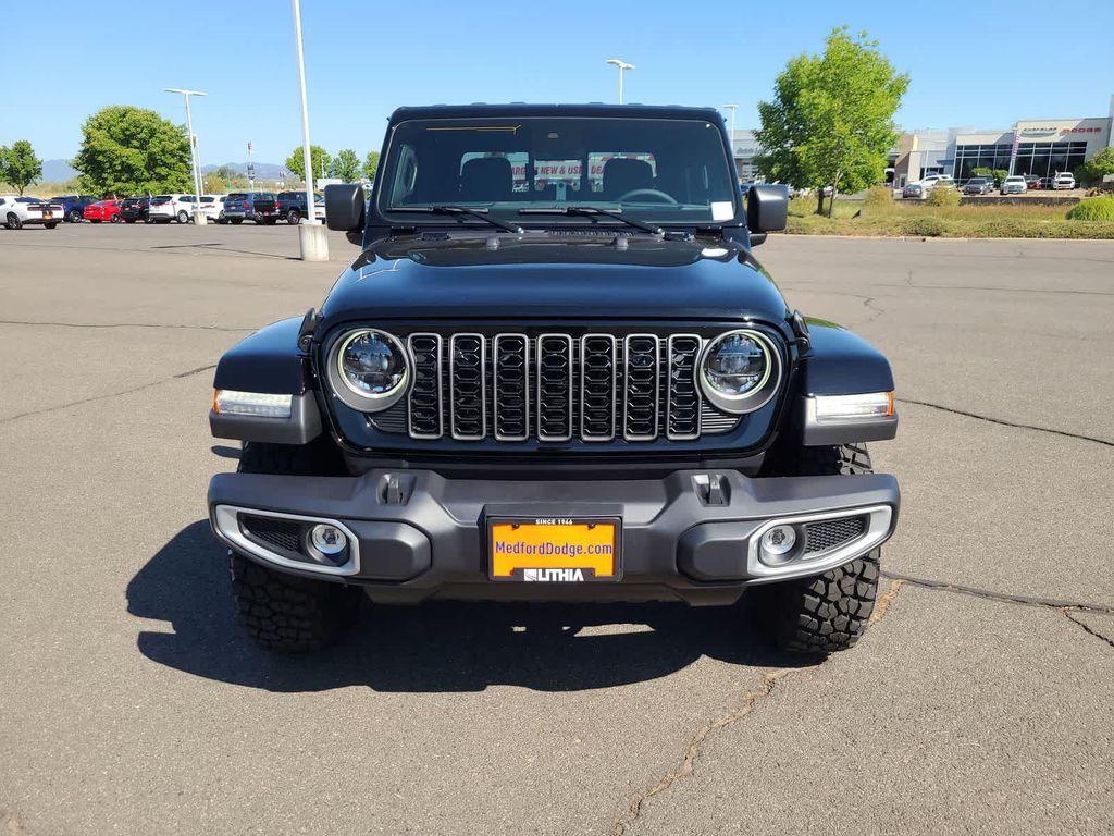 new 2025 Jeep Gladiator car, priced at $41,999