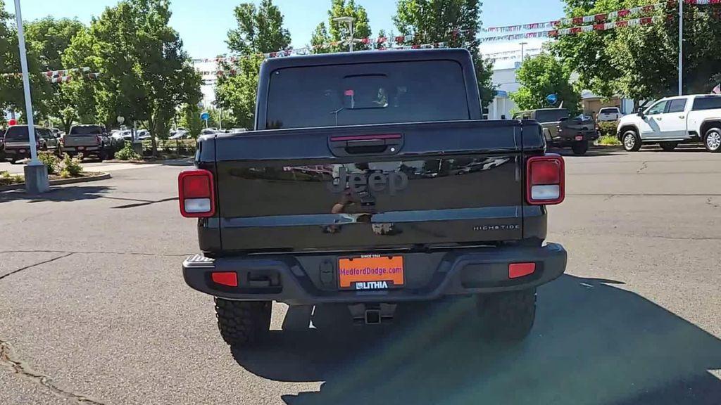 new 2025 Jeep Gladiator car, priced at $41,999