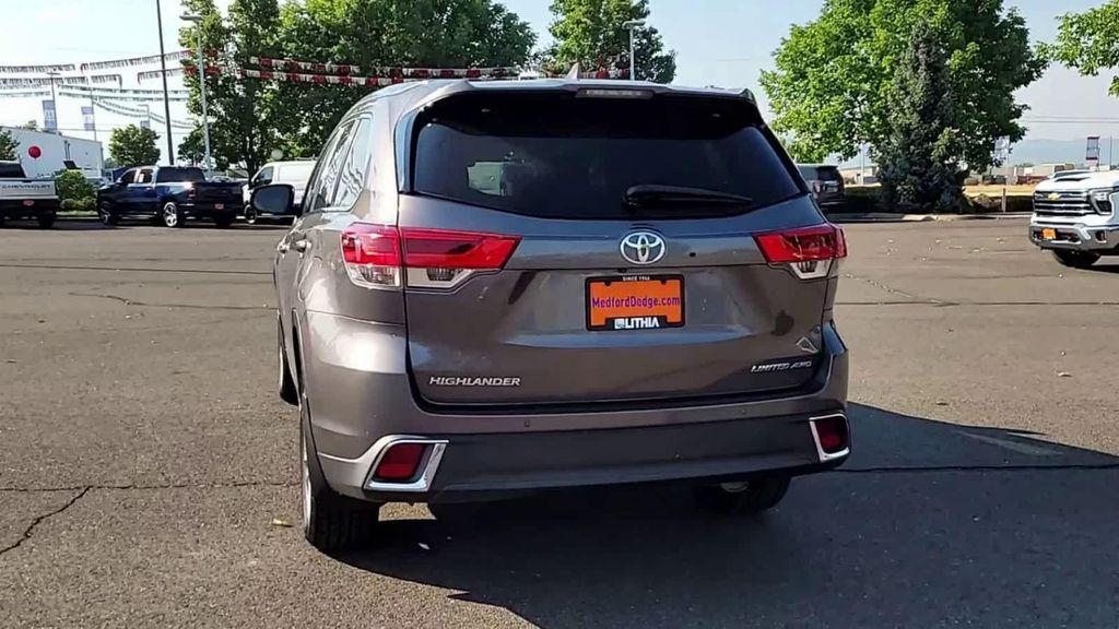 used 2017 Toyota Highlander car, priced at $24,498