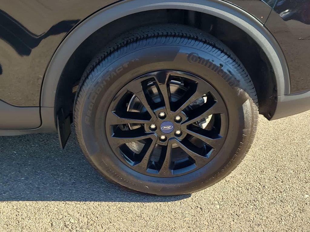 used 2022 Ford Escape car, priced at $23,998