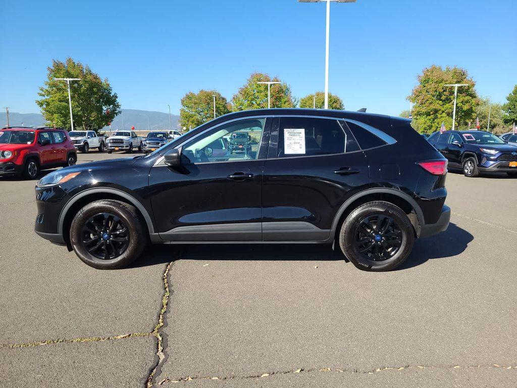 used 2022 Ford Escape car, priced at $23,998