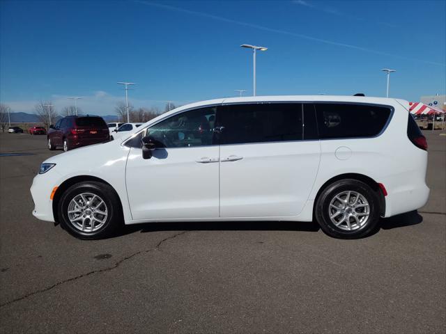 new 2025 Chrysler Pacifica car, priced at $37,999