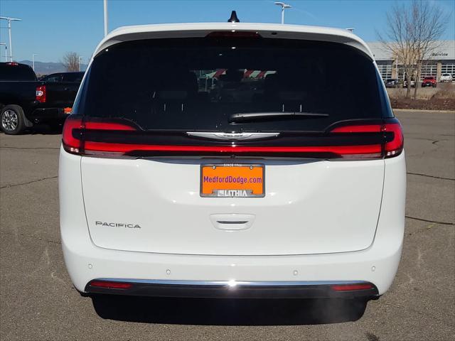 new 2025 Chrysler Pacifica car, priced at $37,999
