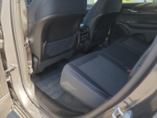 new 2025 Jeep Grand Cherokee car, priced at $39,972
