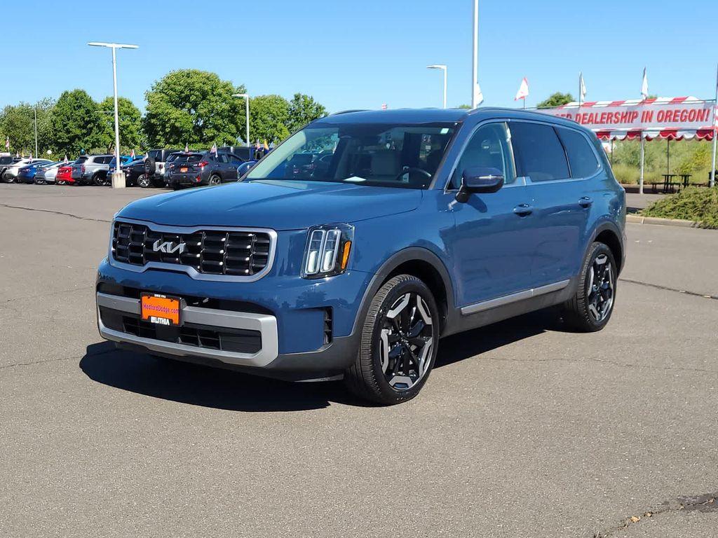 used 2023 Kia Telluride car, priced at $35,998