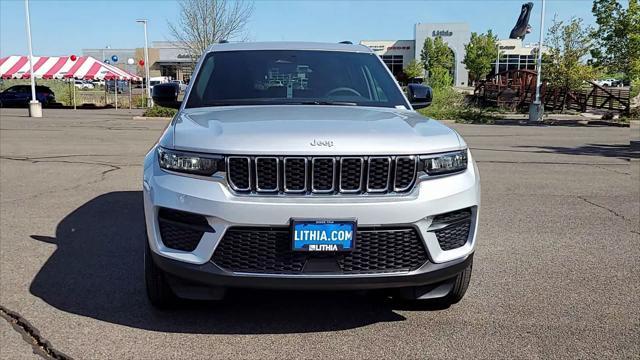 new 2025 Jeep Grand Cherokee car, priced at $35,999