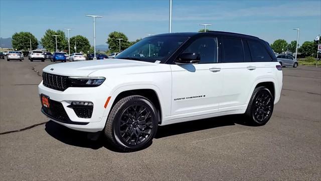 new 2025 Jeep Grand Cherokee car, priced at $61,999