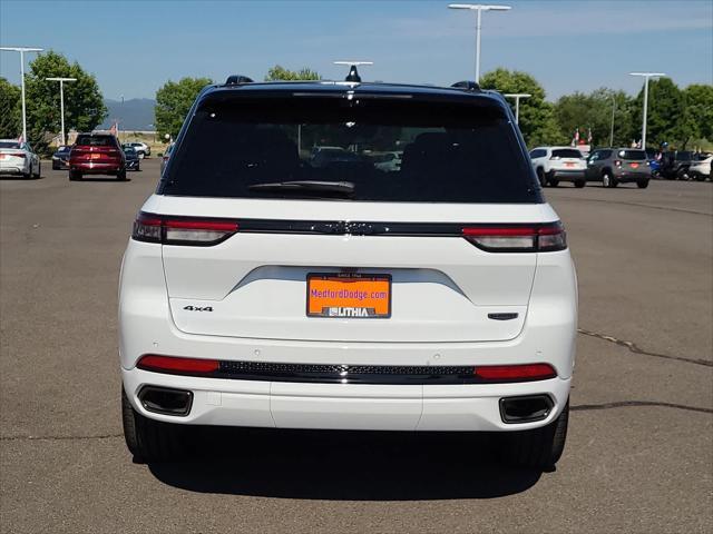 new 2025 Jeep Grand Cherokee car, priced at $61,999