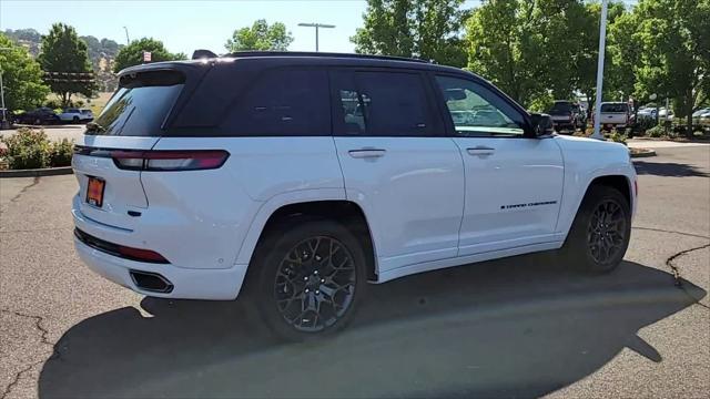 new 2025 Jeep Grand Cherokee car, priced at $61,999