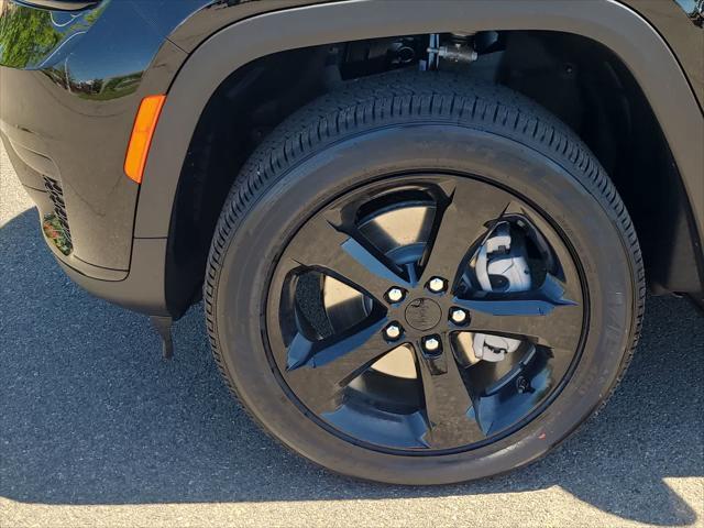 new 2025 Jeep Grand Cherokee L car, priced at $46,212