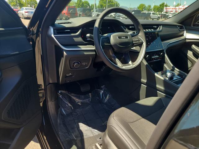 new 2025 Jeep Grand Cherokee L car, priced at $46,212