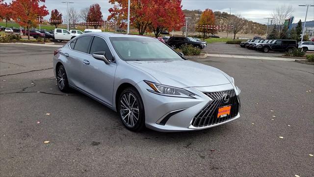 used 2023 Lexus ES 300h car, priced at $39,998