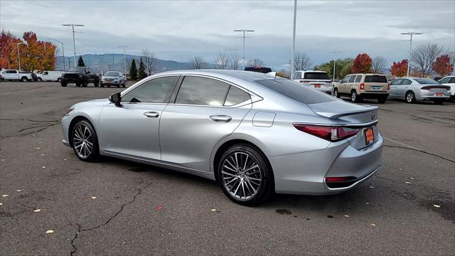 used 2023 Lexus ES 300h car, priced at $39,998